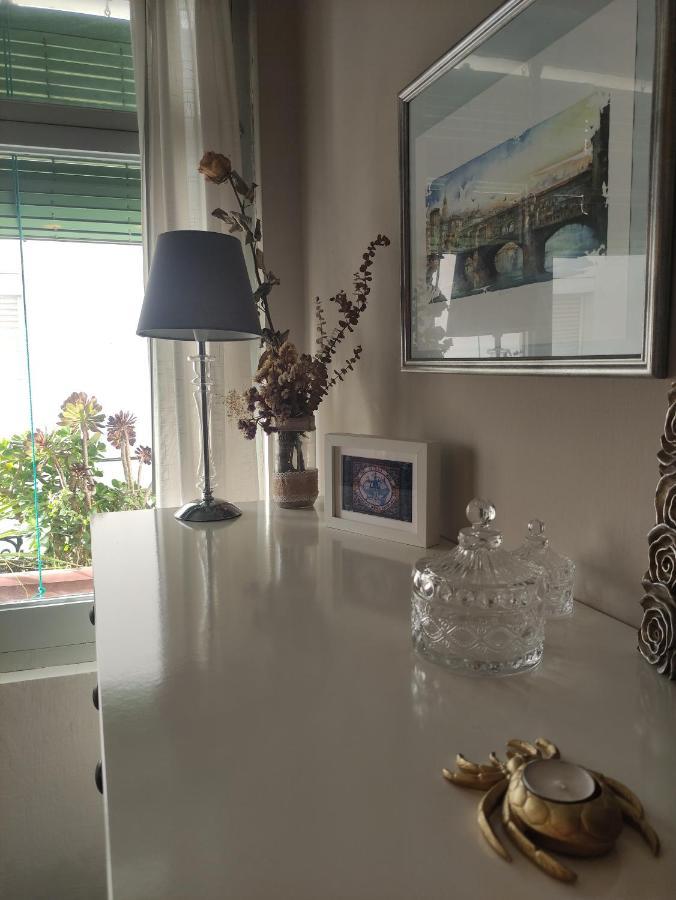 Appartamento Vive Triana Siviglia Esterno foto