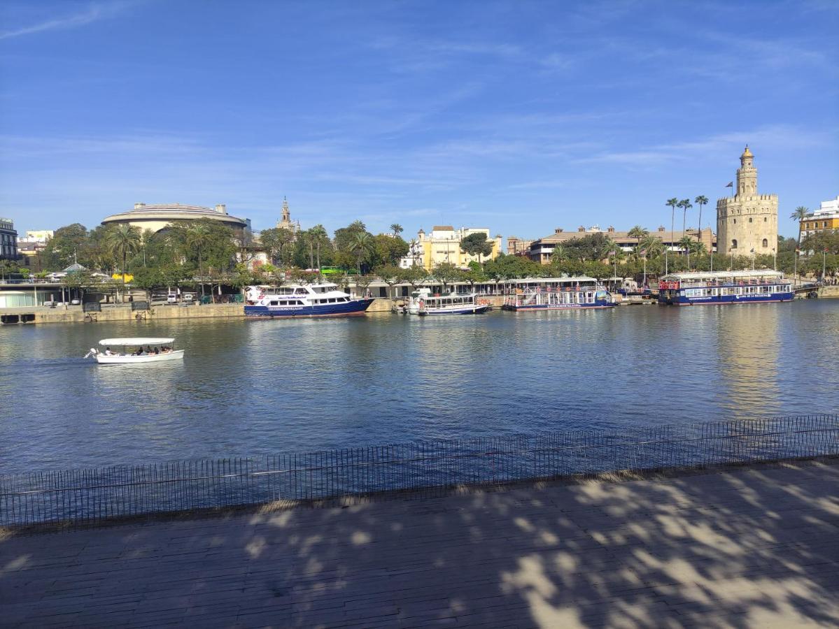 Appartamento Vive Triana Siviglia Esterno foto