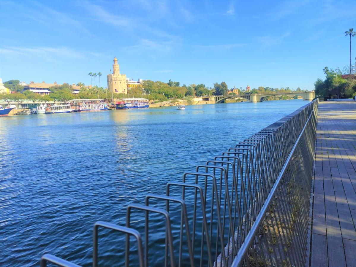 Appartamento Vive Triana Siviglia Esterno foto